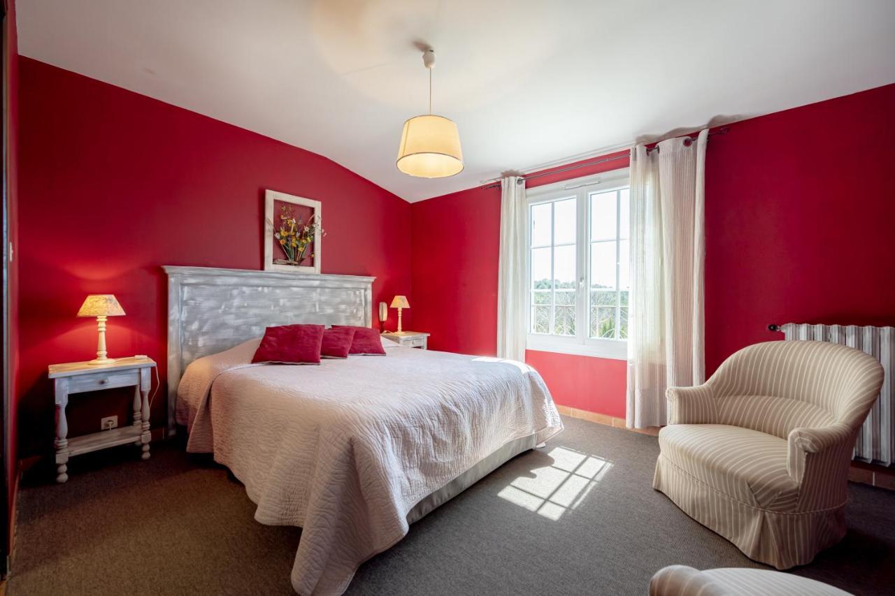 La Maison Du Rouge Gorge - Charmante Maison Climatisee Avec Piscine Pontevès Buitenkant foto