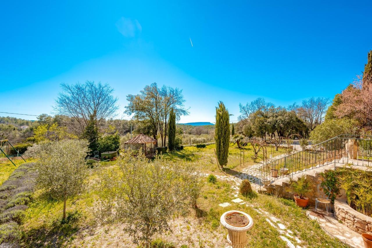La Maison Du Rouge Gorge - Charmante Maison Climatisee Avec Piscine Pontevès Buitenkant foto